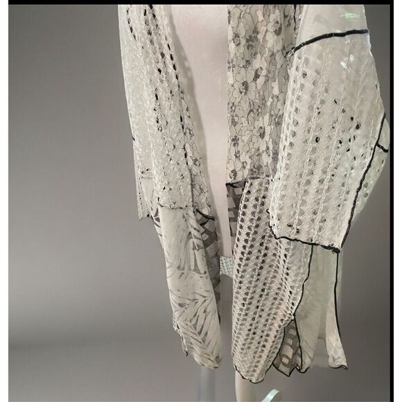 Creation Womens Plus Size 3X Open Front Cardigan Cream Black Patchwork NWT - Picture 2 of 5